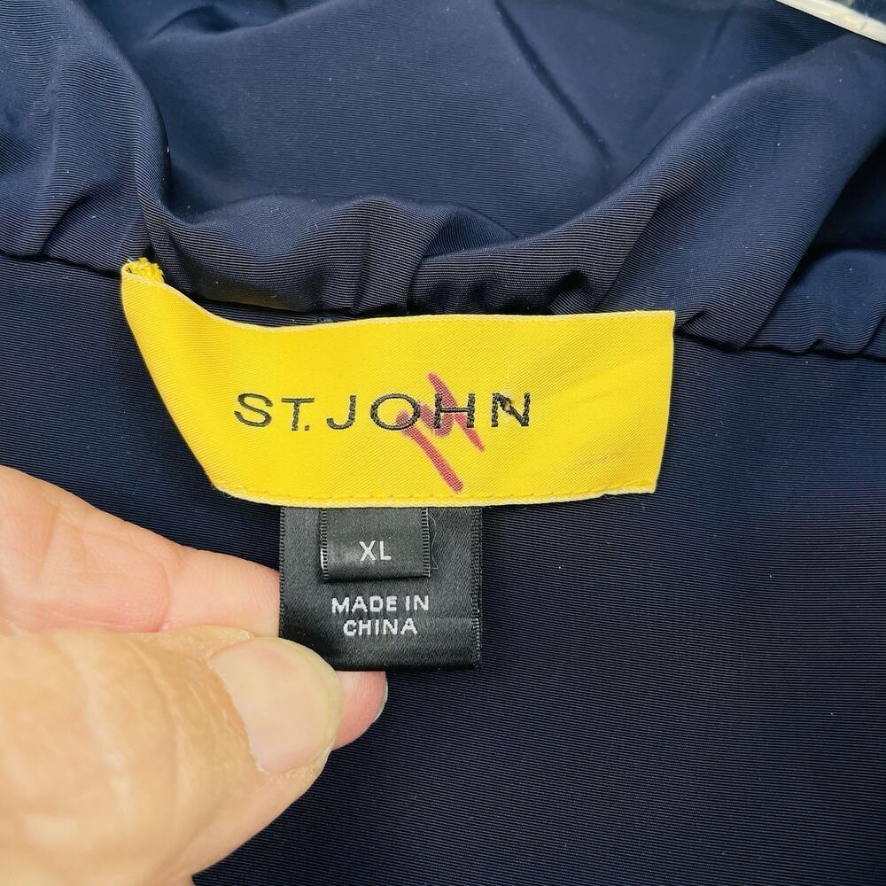 St. John Funnel Neck Rain Jacket Windbreaker Size XL Navy Cowl Neck Lightweight - Picture 3 of 16